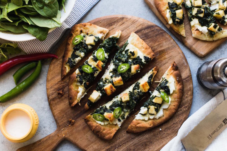 Saag-Paneer-Naan-Pizza